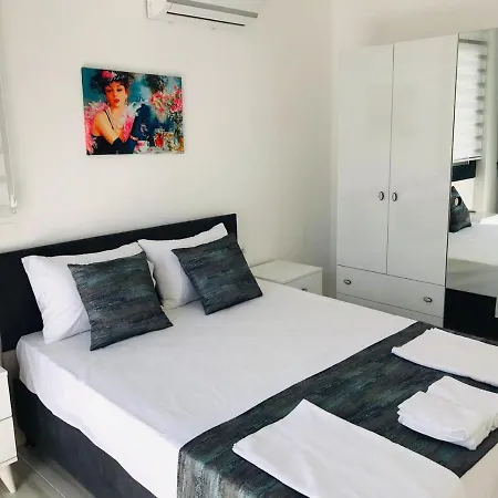 Villa Modern Chic 4-bedroom With Private Pool And Garden In Hisaronu