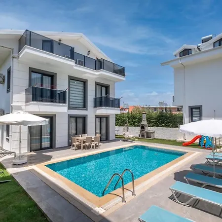 别墅 Modern Chic 4-bedroom With Private Pool And Garden In Hisaronu